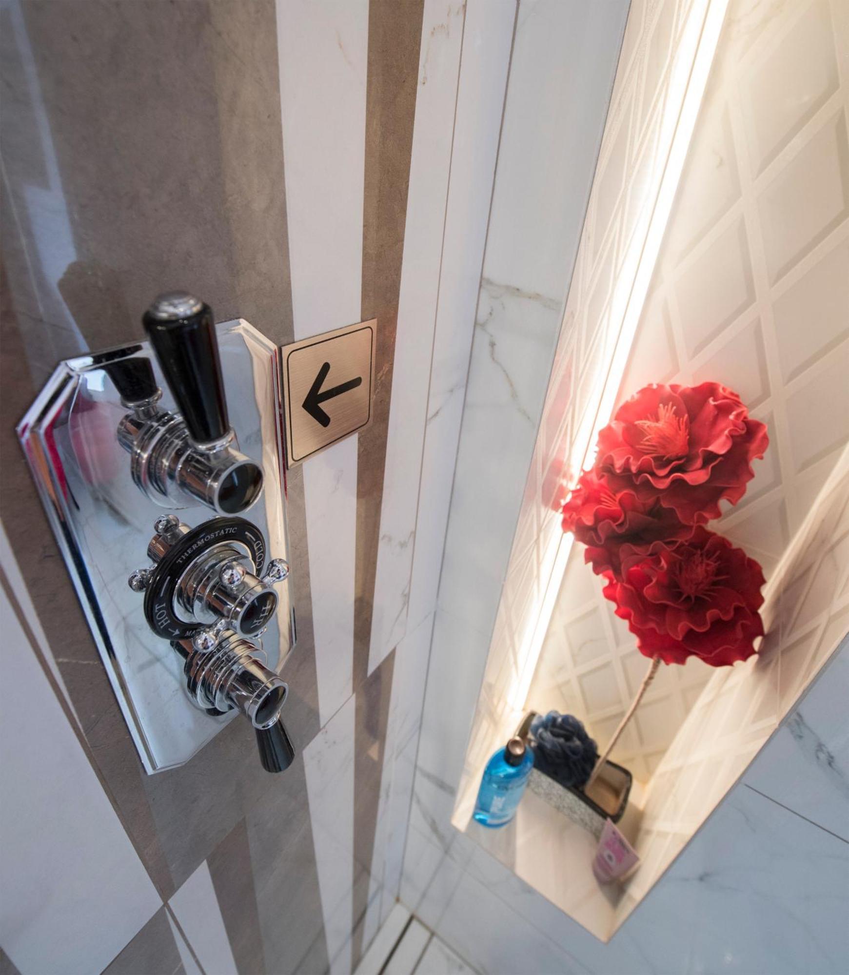 Luxury Designer Period In Old Town By The Presidential Palace * 布拉迪斯拉发